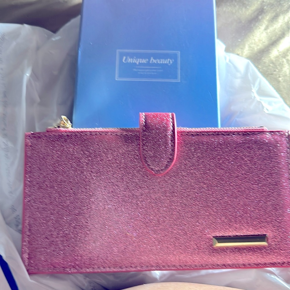 COCO ROSSI NEW/WITH BOX PINK GLITTER WALLET.